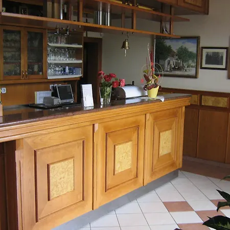 Gostisce Lesjak Orehova vas