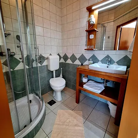 Guest house Gostisce Lesjak 3*