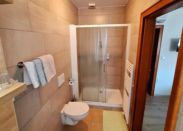 Gostisce Lesjak 3* Orehova vas